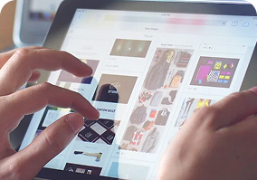 Person using a tablet with an online store